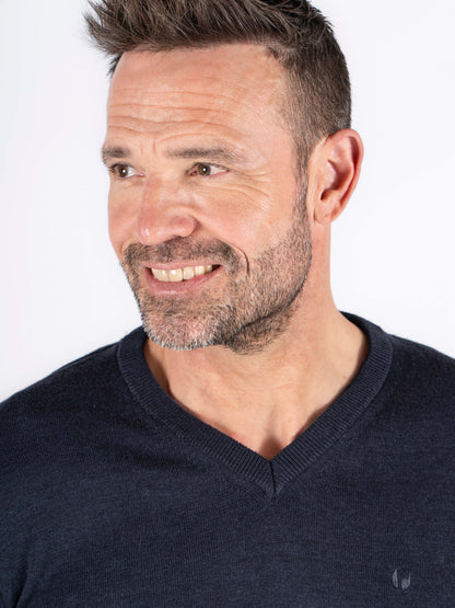 Malcom V Neck Knitwear - Navy Dark Sapphire