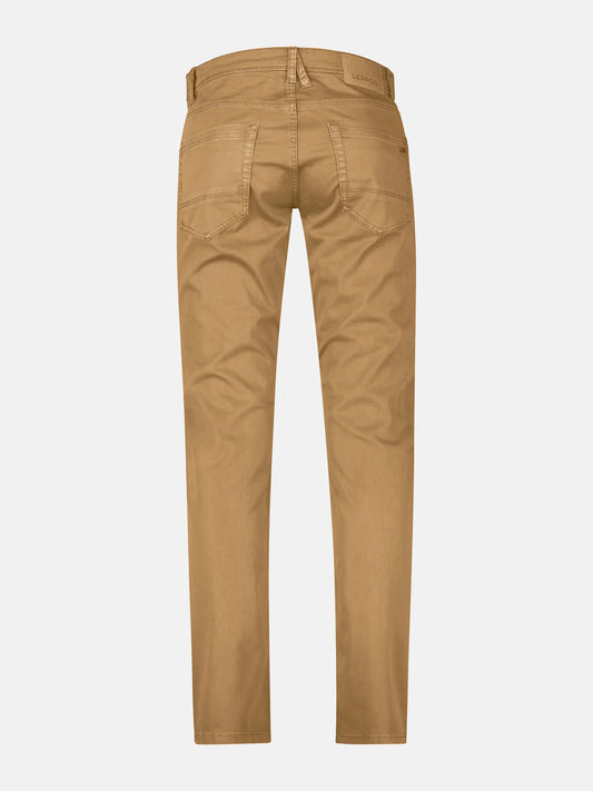 Conlin Lerros Chinos - Bold Camel